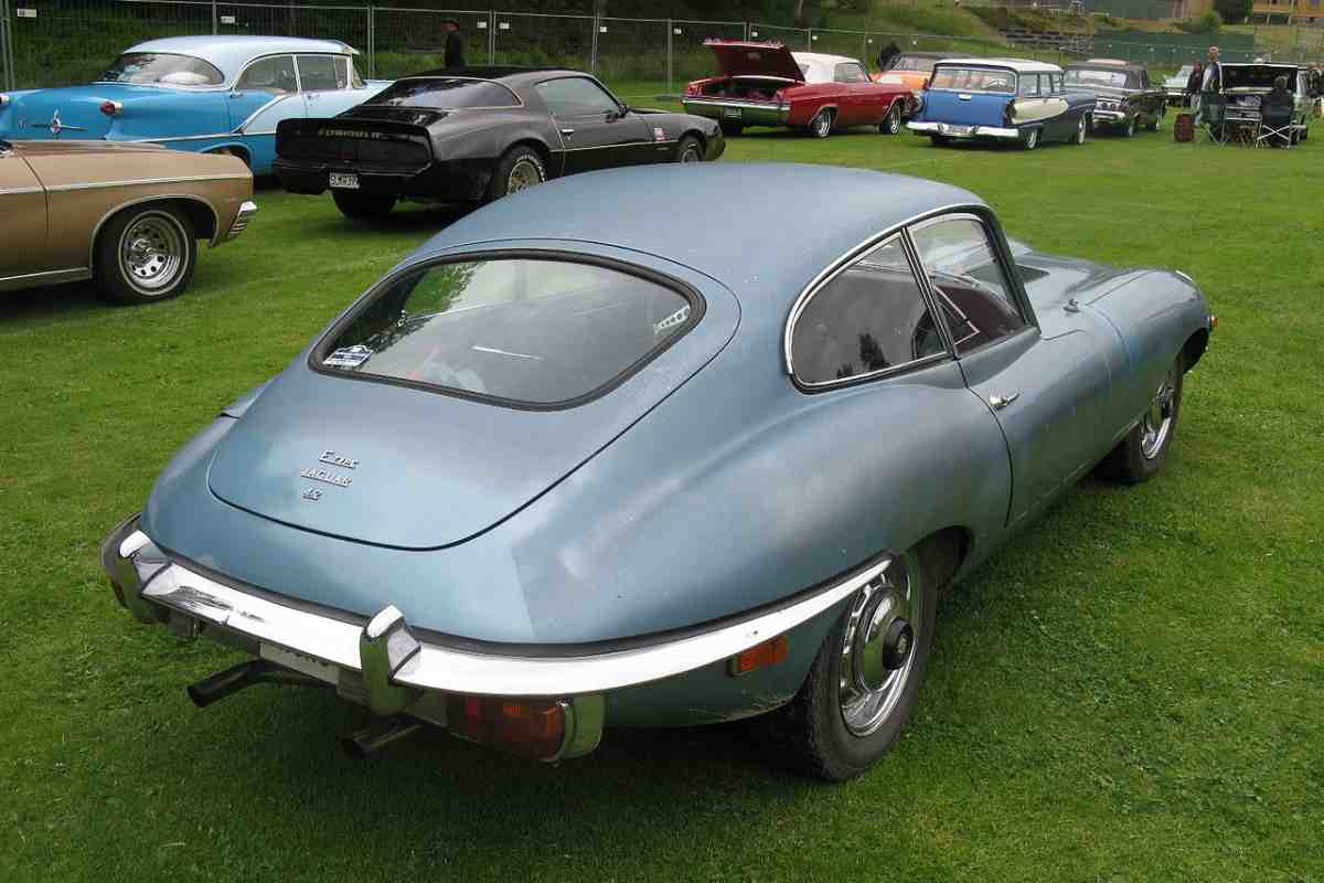 Jaguar займеться повною реставрацією ретро-купе E-Type, випущених 50 років тому "
