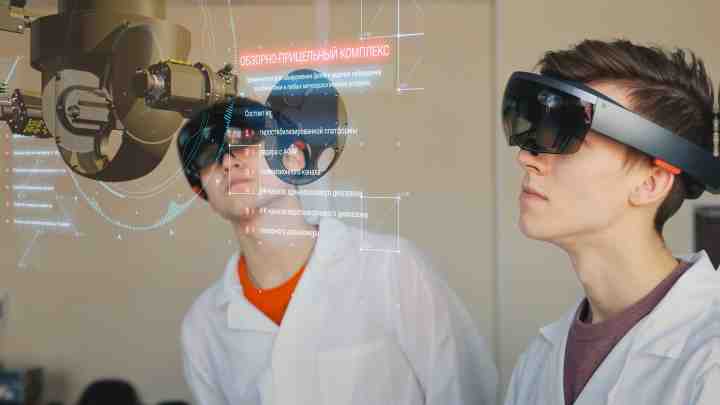 Apple і Carl Zeiss працюють над окулярами змішаної і доповненої реальності 