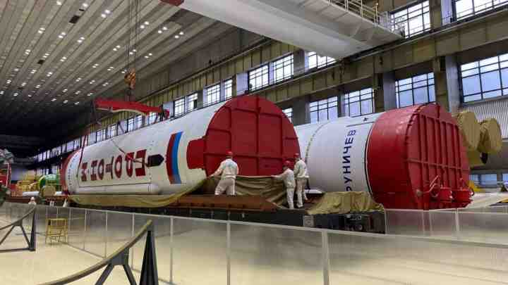 Центр Хрунічева перейде від випуску ракет 