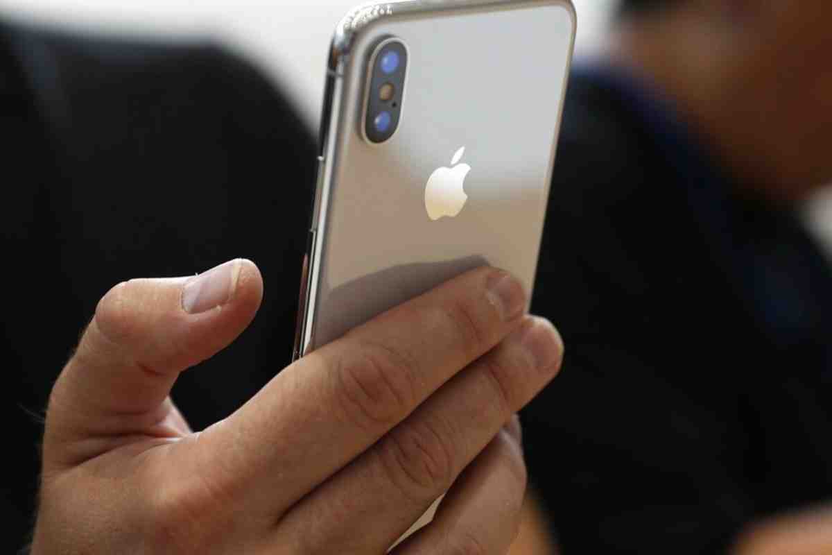 Аналітик повідомив про вирішення трьох головних проблем при виробництві iPhone X