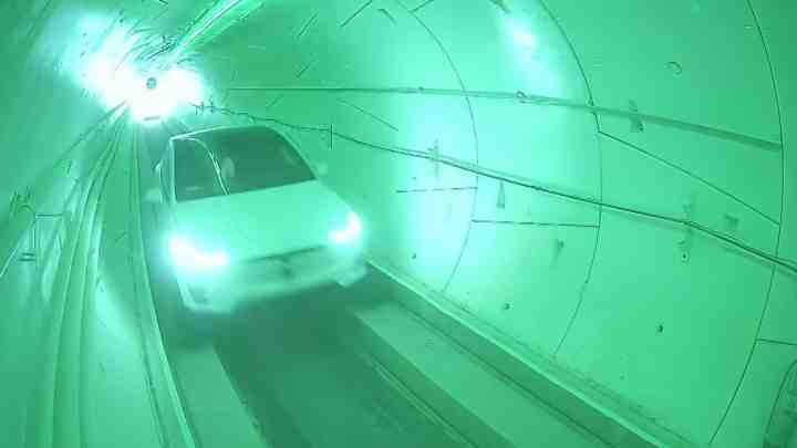 Компанія Елона Маска проклала першу ділянку тунелю в Лос-Анджелесі