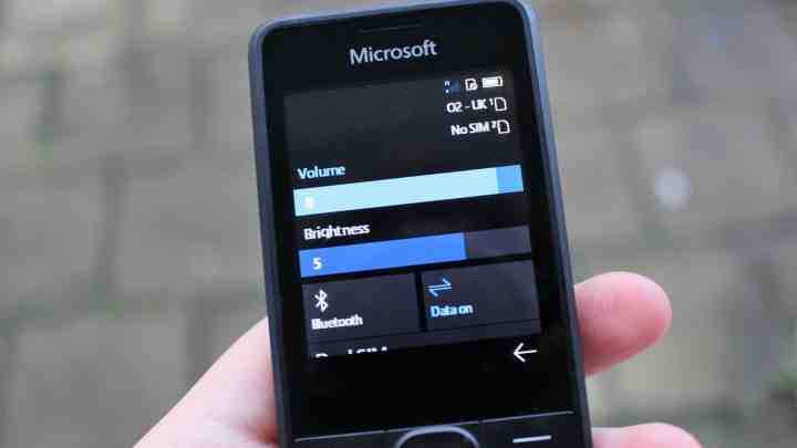 Microsoft затівала "перезавантаження" бізнесу кнопкових телефонів до його продажу "