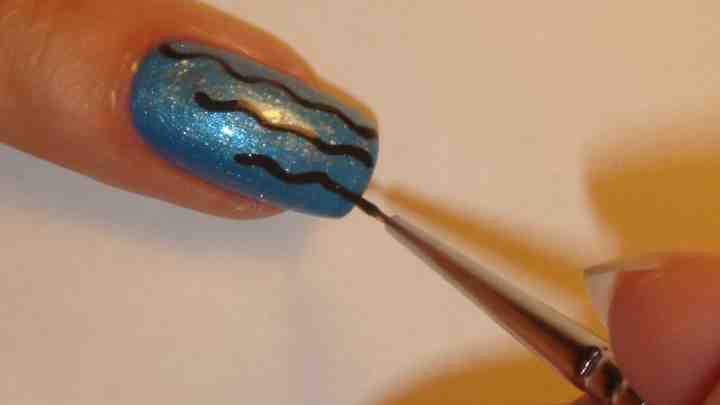 Акриловий розпис на нігтях: малюємо легко і красиво