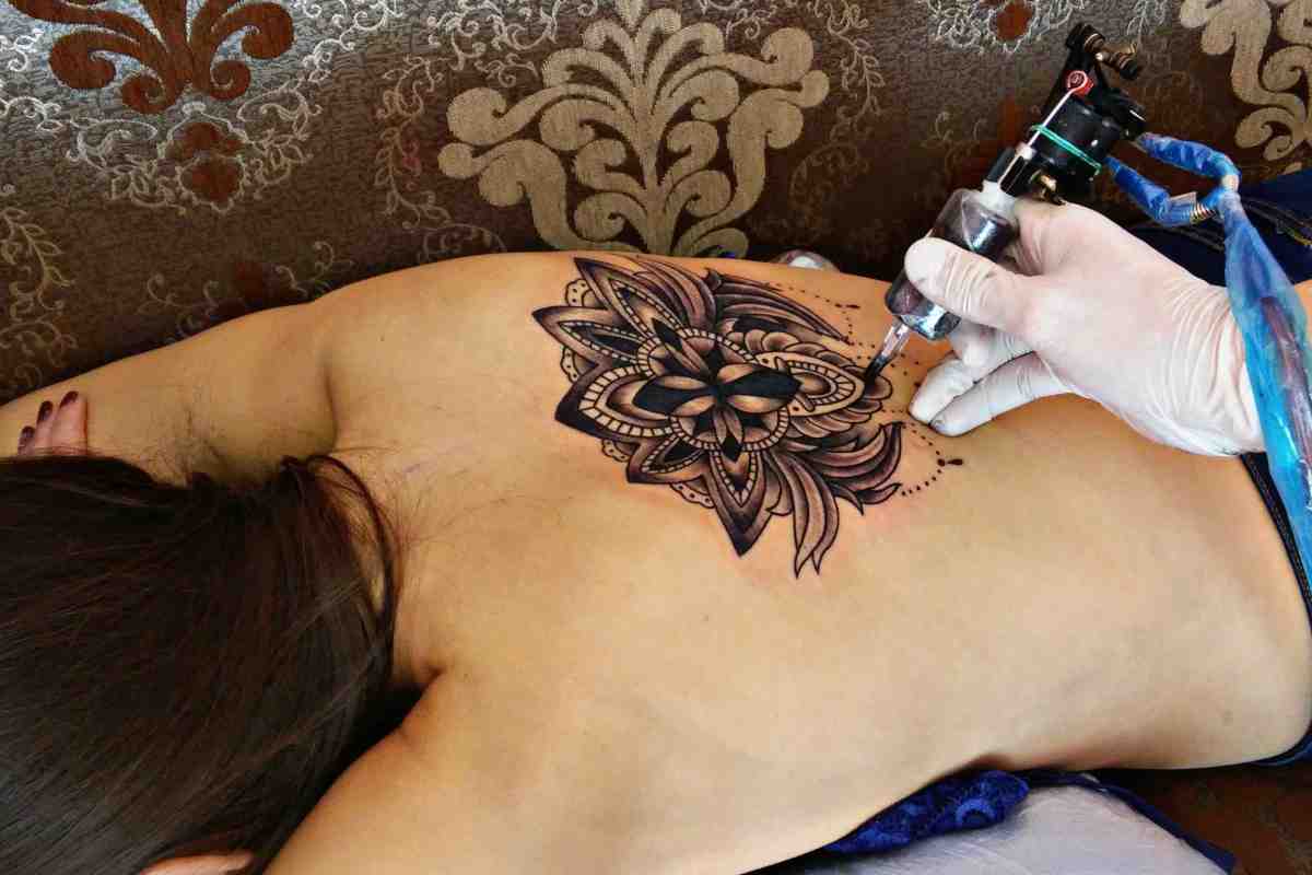 "Вибираємо татуювання: рельєфні, псевдотатуювання, біотатуювання "