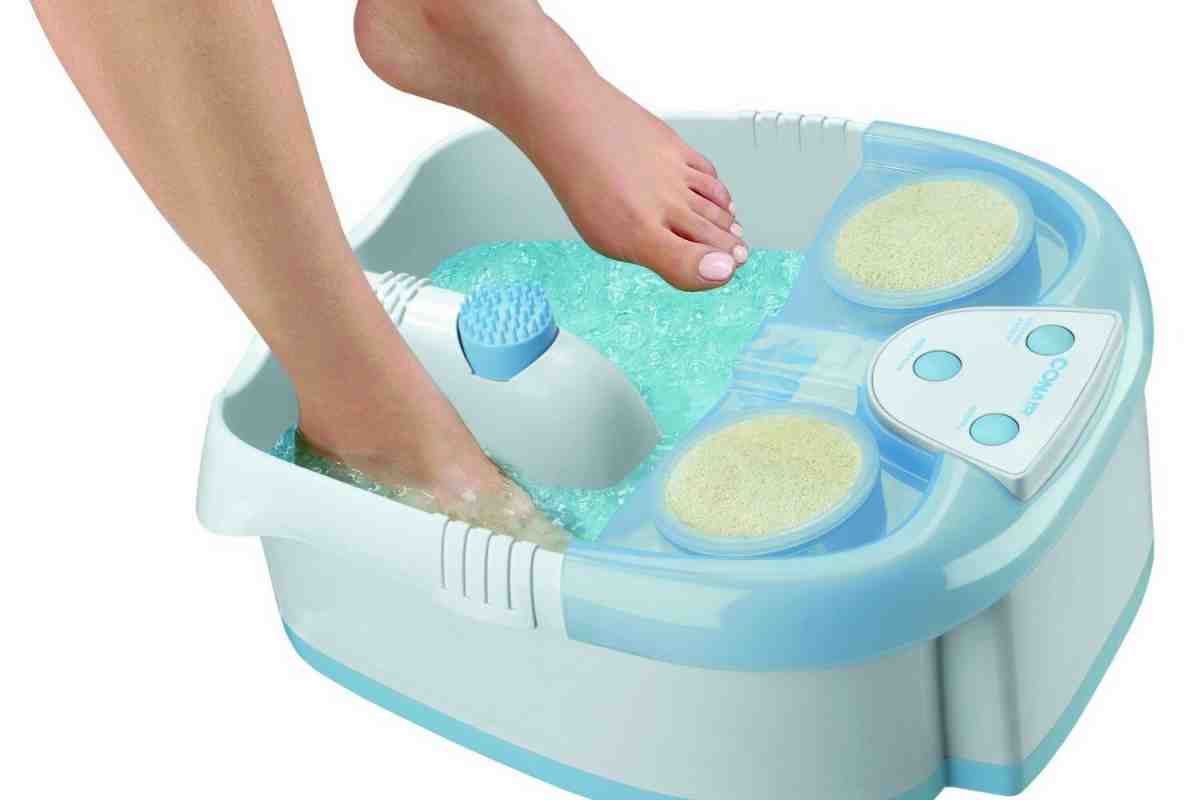 Гідромасажна ванночка для ніг: користь і особливості