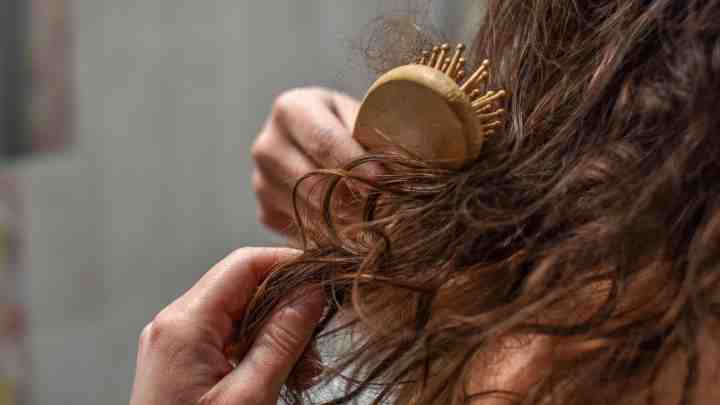 Як врятувати волосся від випадання