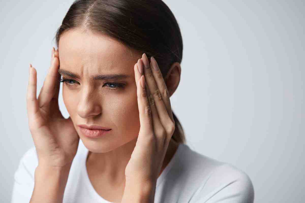 4 частини тіла, в яких жінки відчувають хронічний біль
