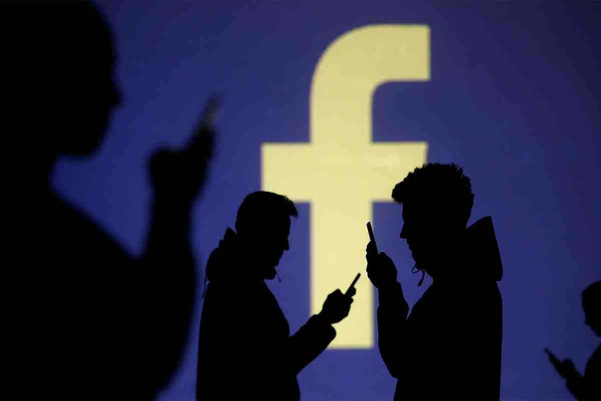 Facebook хоче бути ворожим місцем для терористів