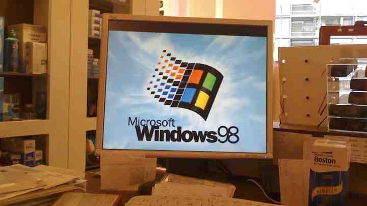 Windows 98 виповнилося 20 років