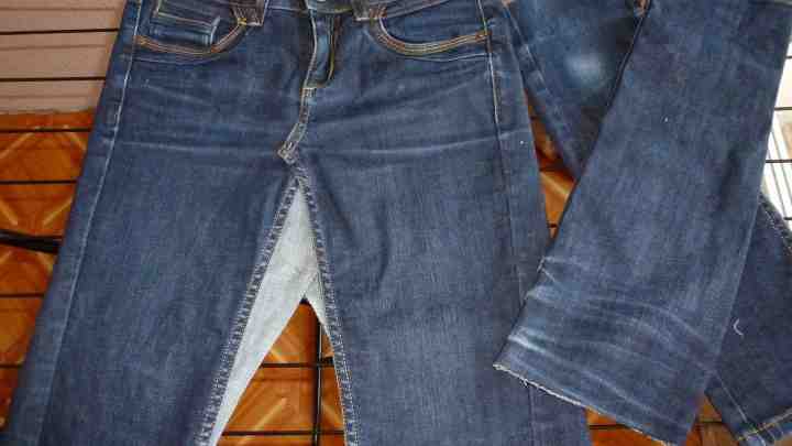 Як перефарбувати старі джинси