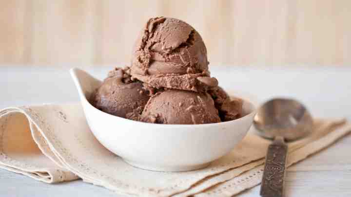 Шоколадне морозиво - 6 рецептів, як зробити смачне морозиво в домашніх умовах