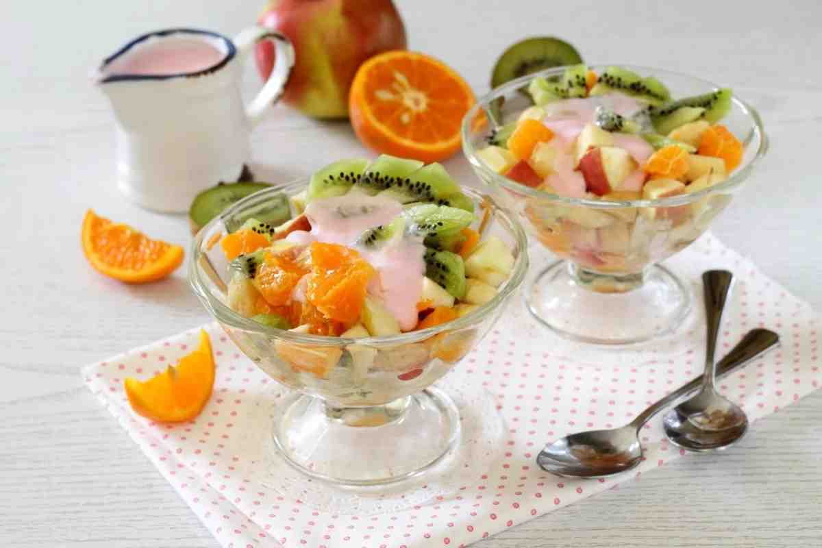 Користь фруктового салату з йогуртом