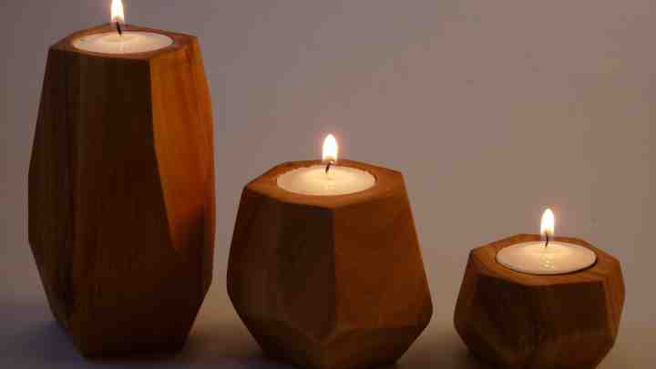 Свічки і підсвічники для вашого будинку