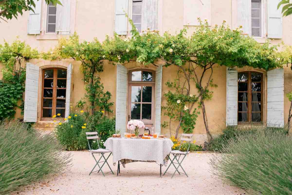 Сад у французькому стилі: Прованс, романтика і шарм